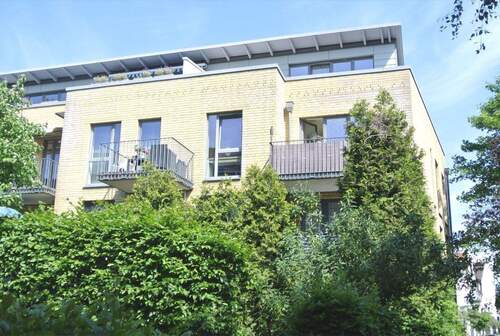 Rückansicht - 2 Zimmer Etagenwohnung zum Kaufen in Hamburg