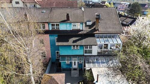 Luftaufnahme - 5 Zimmer Reihenmittelhaus zum Kaufen in Bad Säckingen