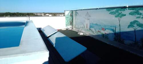 Schwimmbad auf dem Dach - 