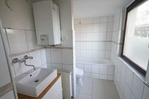 Badezimmer - Etagenwohnung mit 55,00 m² in Ratingen zur Miete
