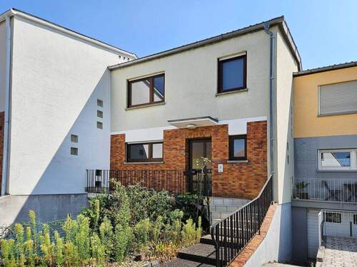 Seitenansicht - Original - 4 Zimmer Reihenmittelhaus zum Kaufen in Sandhausen