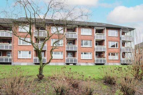 Straßenansicht - 