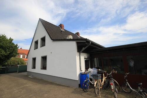 Seitenansicht - 3 Zimmer Doppelhaushälfte in Verden