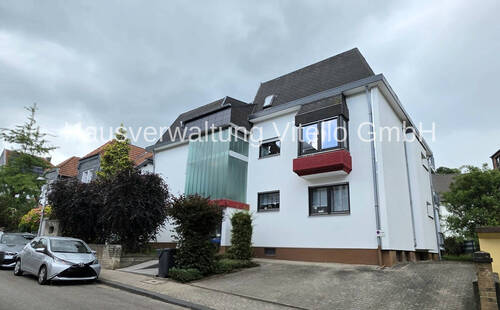 Bild 1 - Schöne Wohnung mit Balkon - frisch renoviert und bezugsfertig sucht neue Mieter!