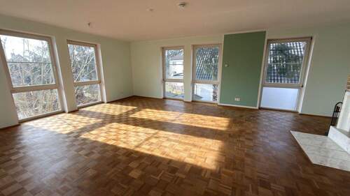 Wohn-Essbereich - 3 Zimmer Etagenwohnung in Berlin