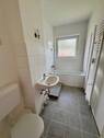 modernes Badezimmer - 3 Zimmer Etagenwohnung zur Miete in Wilhelmshaven