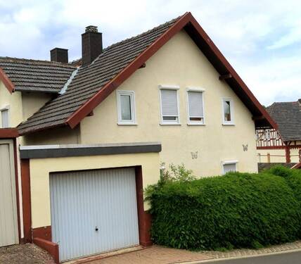 Aussenansicht 3 - 7 Zimmer Einfamilienhaus in Fritzlar