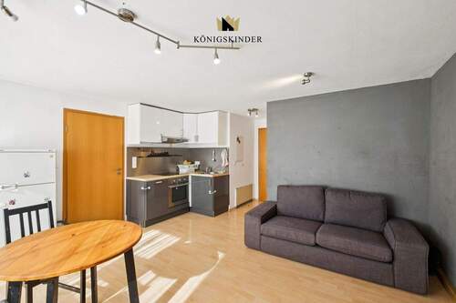 Bild 2 - 2 Zimmer Etagenwohnung zum Kaufen in Ludwigsburg