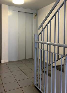 Gepflegtes Treppenhaus - 