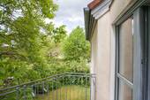 Blick vom Balkon - 2 Zimmer Etagenwohnung zum Kaufen in Erlangen
