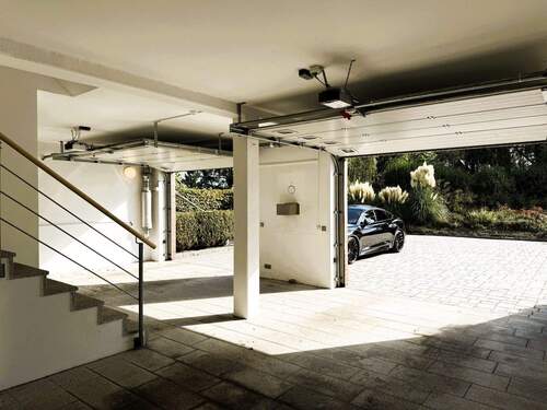 Garage.jpg - 5 Zimmer Mehrfamilienhaus, Wohnhaus in Groß Sarau