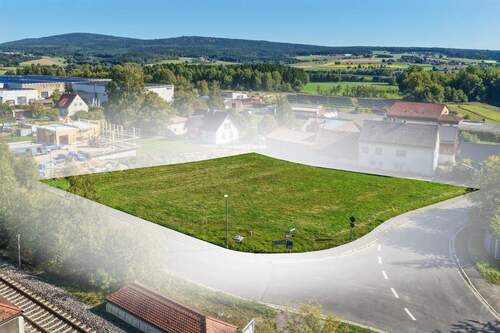 Bild 1 - Ihre Gewerbefläche mit Entwicklungspotenzial - Industriestraße, Neusorg!
