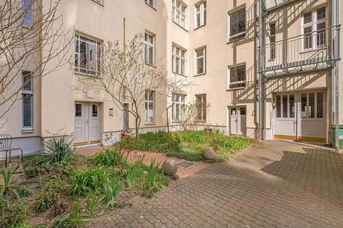 Innenhof 1 (2) - Etagenwohnung mit 88,60 m² in Berlin zum Kaufen