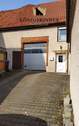 Hauseingang und Scheune - 6 Zimmer Einfamilienhaus zum Kaufen in Frickenhausen / Tischardt