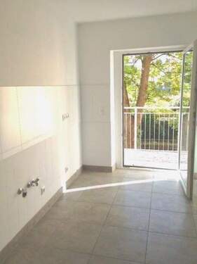 Küche mit Zugang Balkon - 