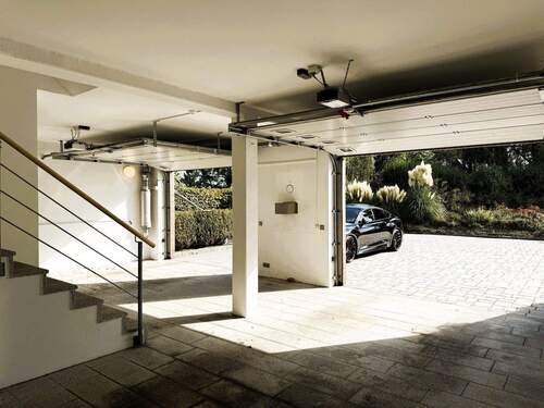 Garage.jpg - 5 Zimmer Einfamilienhaus in Lübeck