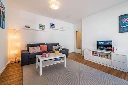 Wohnen - 2 Zimmer Etagenwohnung zur Miete in Frankfurt am Main