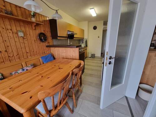 große Wohnküche mit Essbereich - 