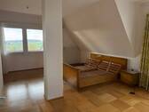 Schlafzimmer OG Vorderhaus - 