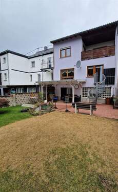 Garten - 4 Zimmer Einfamilienhaus zum Kaufen in Schiffweiler