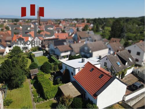 Traumhaftes Anwesen in Langen - Altstadtanwesen mit Traumgrundstück in 63225 Langen