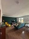 Wohnzimmer - 4 Zimmer Etagenwohnung zur Miete in Stuttgart