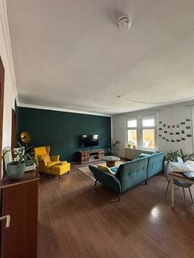 Wohnzimmer - 4 Zimmer Etagenwohnung zur Miete in Stuttgart