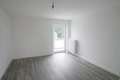 Zimmer im OG, ca. 17 m² - 