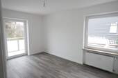 Zimmer im OG, ca. 12 m² - 