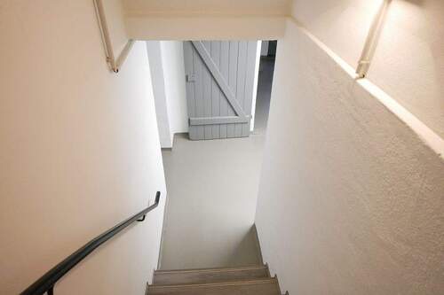 Treppe ins Kellergeschoss - 