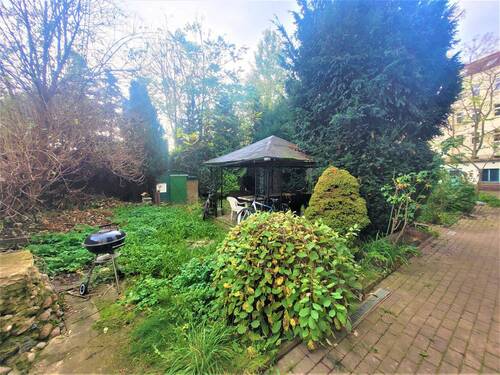 Hinterhof - 