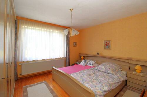 Schlafzimmer EG - 