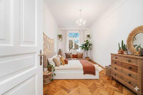 Möbel sind visualisiert - Etagenwohnung mit 90,00 m&sup2; in München zum Kaufen