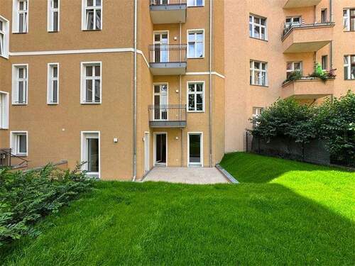 Gartenansicht 3 - 3 Zimmer Terrassenwohnung in Berlin