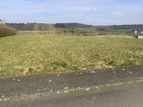 Straßenansicht - Augen schließen und wirken lassen!