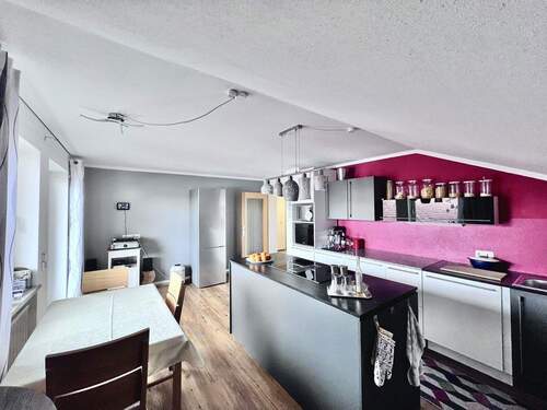 Küche mit Essplatz - 