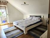 Schlafzimmer rechts - 