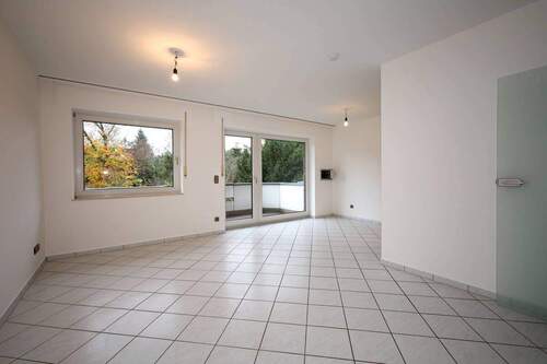 Wohnraum - 1 Zimmer Etagenwohnung zum Kaufen in Düsseldorf / Angermund