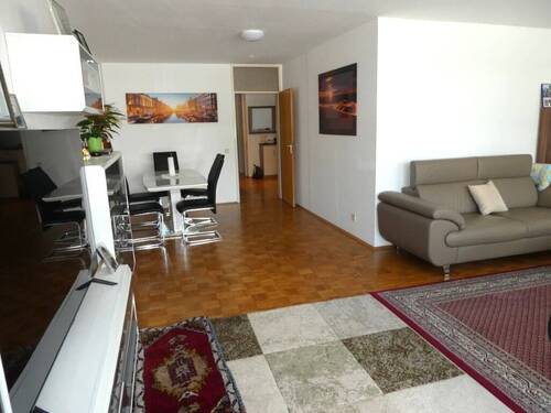 Offener Wohn-/ Essbereich - 