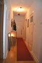 Flur mit Eingang - 