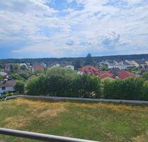 Aktuell renoviert - 3-Zimmer-Wohnung inklusive eines TG-Stellplatzes und grünem Umfeld - Rödermark Ober-Roden