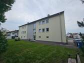 Eingangsseite - +++Praktische 3-Zimmerwohnung+++