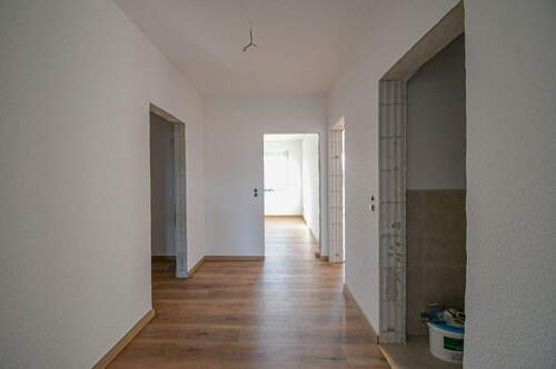 Flur - 2 Zimmer Etagenwohnung zur Miete in Edewecht