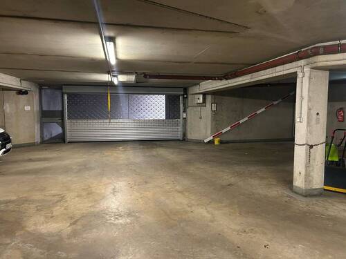 Tiefgarage - Garage, Stellplatz in Schwabach zum Kaufen