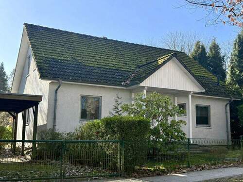 Aussenansicht - 5 Zimmer Einfamilienhaus zum Kaufen in Ahrensburg