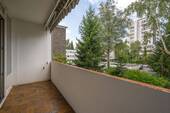 Balkon - 4 Zimmer Etagenwohnung zum Kaufen in Kaarst