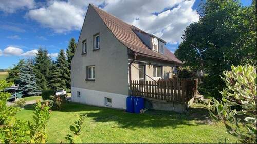 Seiten- und Rückansicht - 4 Zimmer Doppelhaushälfte zum Kaufen in Berthelsdorf