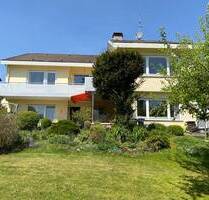 Gepflegtes Einfamilienhaus mit Einliegerwohnung in ruhiger Lage, mit Garten und Garage - Rottweil / Bühlingen