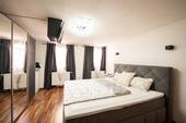 Schlafzimmer 1 im OG - 