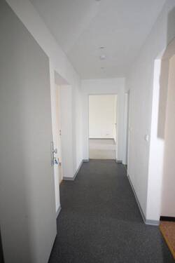 Flur - 3 Zimmer Etagenwohnung zur Miete in Nossen OT Perba